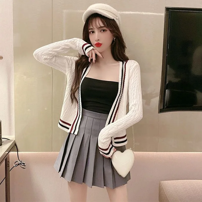 Spring Fashion Women's College Style Anti-aging Sweater + Tube Top High Waist Pleated Short Skirt Three-piece Set |