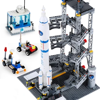 

822PCS Granule Building Block Assembly Astronaut Space Rocket Technology Kid Favourite Toy Birthday Educational Present DIY Gift