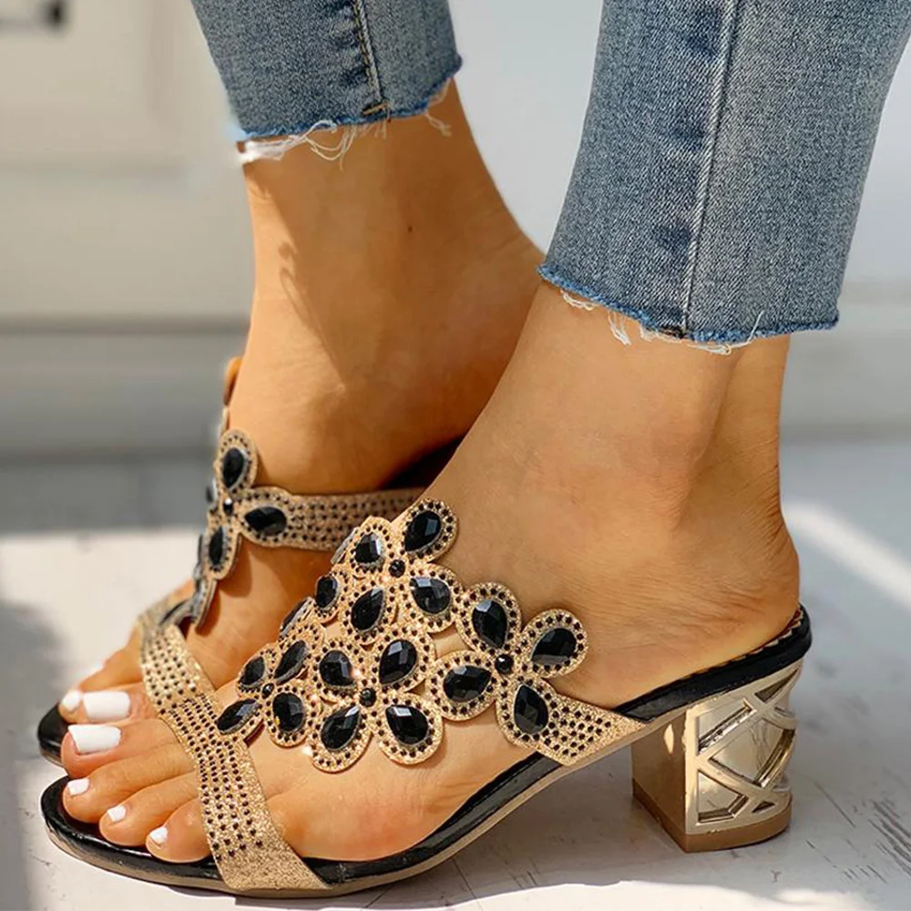 

Rhinestone Square Heel Women Slippers 2020 Summer New Bohemia Style Open Toe Casual Luxury Crystal Roma Beach Thick Slippers D30