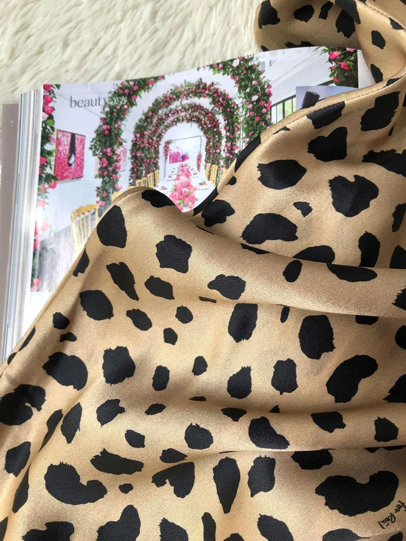 Для женщин атласный шелк Naomi чудовища с леопардовым принтом пикантные эластичные Высокая Талия легко 90-х скольжения юбка миди