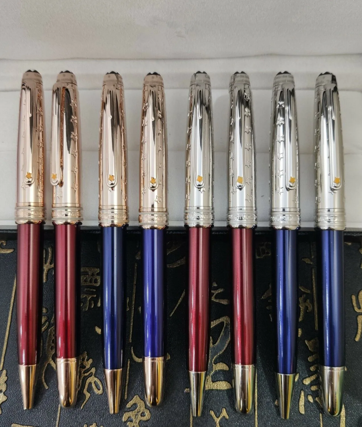 Bolígrafo autografiado de cuatro colores, pluma de tinta de cinco puntas con diseño de estrella para adultos y oficina, con caja de regalo