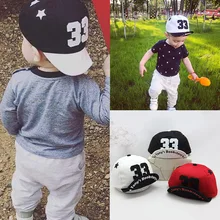 Милая Кепка для маленьких мальчиков с вышитыми цифрами, детская бейсболка на лето и осень, Детская Хлопковая солнцезащитная Кепка