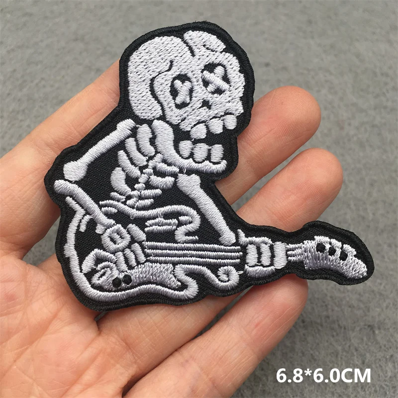 Band Rock Embroidered Patches on Clothes DIY Appliques Stripes Iron on Patches for Clothing Sewing Badges PUNK METAL MUSIC 