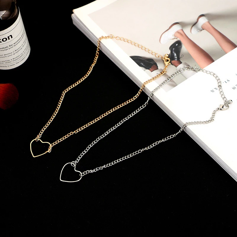 Романтические простые ожерелья с фигуркой сердца для женщин Очаровательные золотые полые цепи кулон Модные женские ювелирные изделия на год подарки