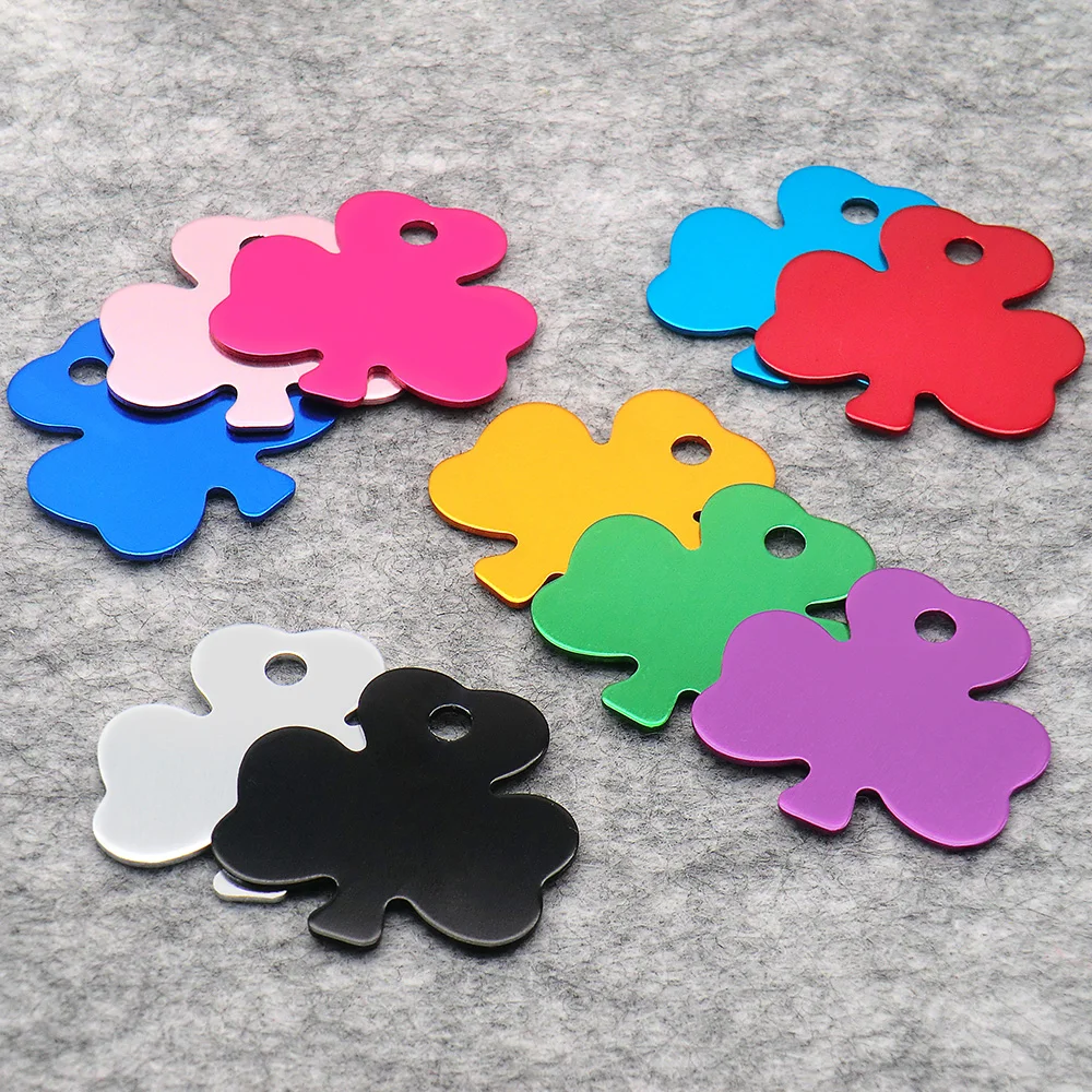 

Wholesale 100PCS Shamrok Pet ID Tags Clover Shape Dog Cat Aluminum Pendant Necklace Collar Puppy Accessory