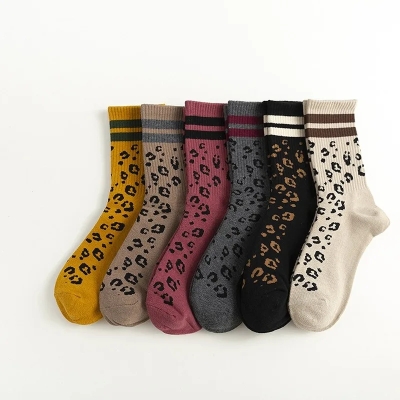 Jeseca/милые женские носки с леопардовым принтом; коллекция года; Осенняя мода; Harajuku; винтажная уличная одежда; японский кавайный Рождественский носок для девочек