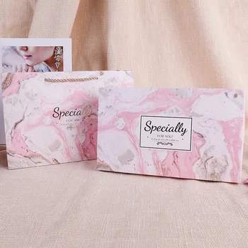 

Marble with hand gift box married joyful gift box packaging paper bags for gifts wedding favor chocolate box cajas para dulces