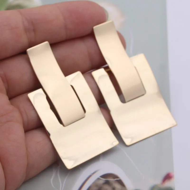 

EK939 Exaggerated Metal Sequins Round Rectangle Dangle Earring Wild Cross Border Geometric Twisted Earrings Punk Female Gift