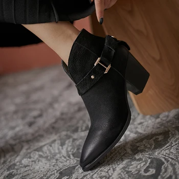 

2020 Genuine Leather thick heels Boots Women Autumn Winter Basic Shoes Woman Pointed Toe Short Boots Classic Woman Boots