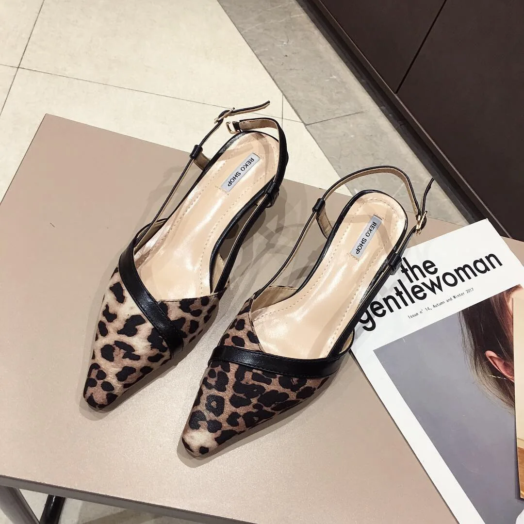 

2019 Spring after Empty Closed-toe Sandals Women's Chunky Heel Pointed Fairy-Style Ladies' Shoes Semi-high Heeled Versatile Shal