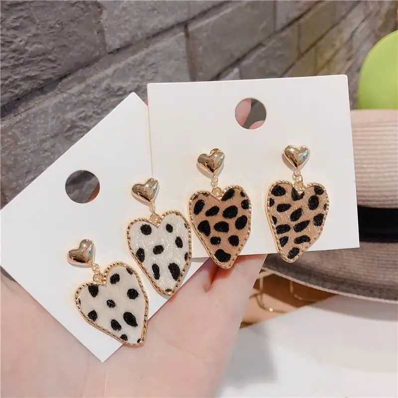 

2019 Winter Fashion Leopard Heart Drop Earrings For Women Korean Style Big Statement Earrings Trendy Jewelry