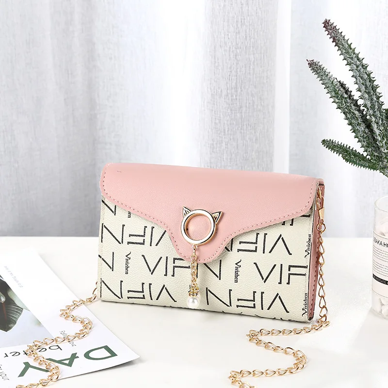 

2019 Winter New Style Lettered Contrast Color Chain Square Sling Bag Crossbody Bag Phone Coin Purse