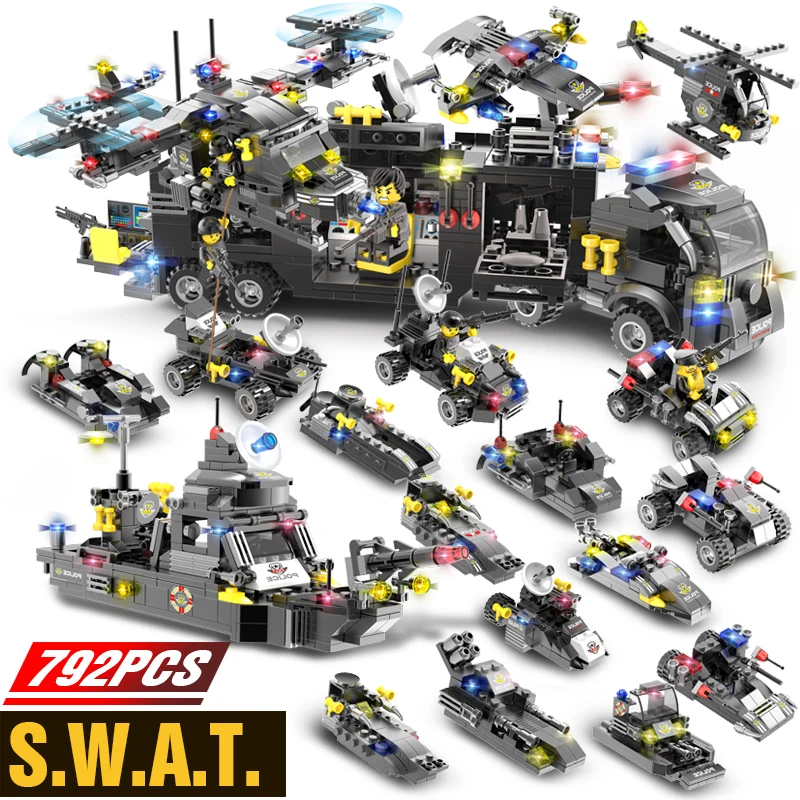 

792PCS LegoING Block SWAT City Police Police Staction Series Building Blocks Vehicle Helicopter City DIY Bricks Compatible With