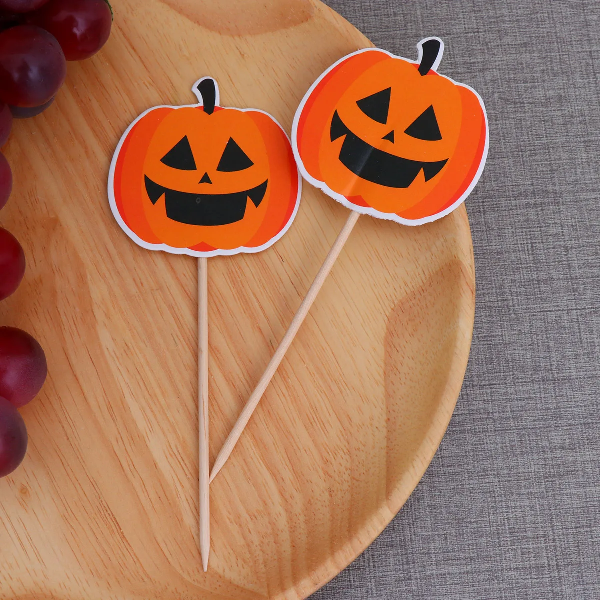 Halloween Cake Toppers 3 Styles Ghost Cake Fruit Picks Funny Cake Decorating Dessert Toppers for Halloween Party Ghost Festival