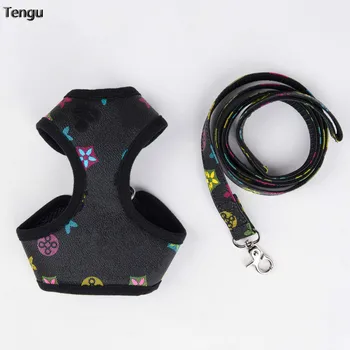 

The new pet dog leash set leather material soft and comfortable collar out the dog leash cat chest dog collar leather leather