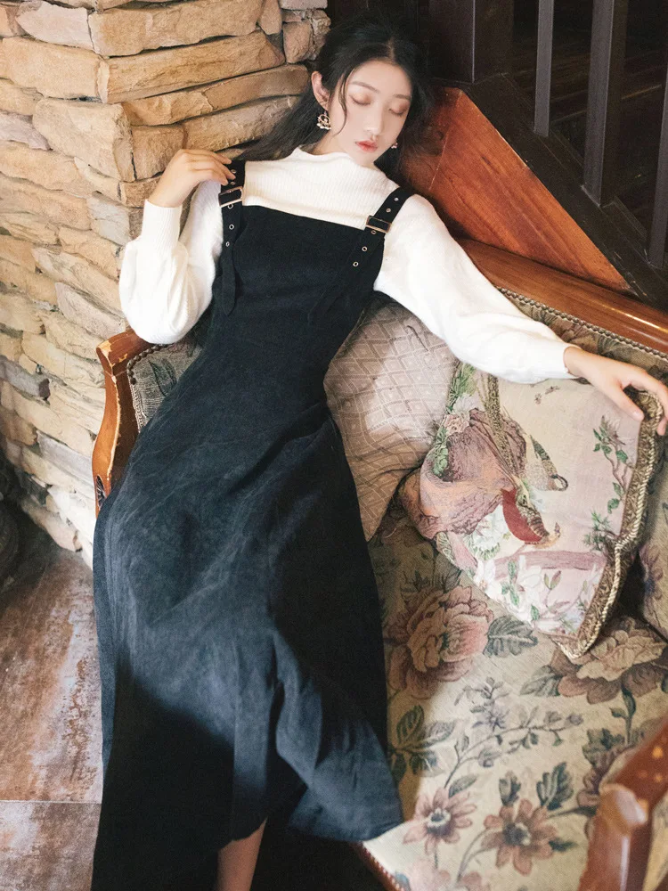 

French GIRL'S Sweater with Corduroy Suspender Skirt Two-Piece Set Retro Set