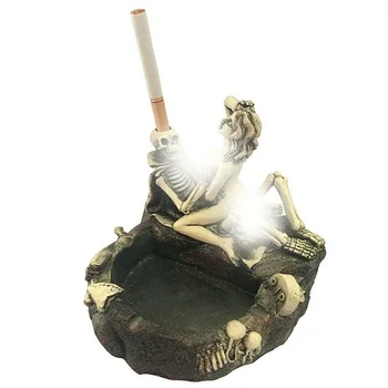 

Skeleton Head Resin Ashtray Skull Ghost & Beauty Statue Craft Ashtray PI669