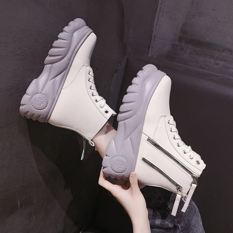 

Lady Boots Women's Low Shoes Bootee Woman 2019 Round Toe Leather Booties Lace Up Flat Heel Luxury Designer Ladies Ankle High