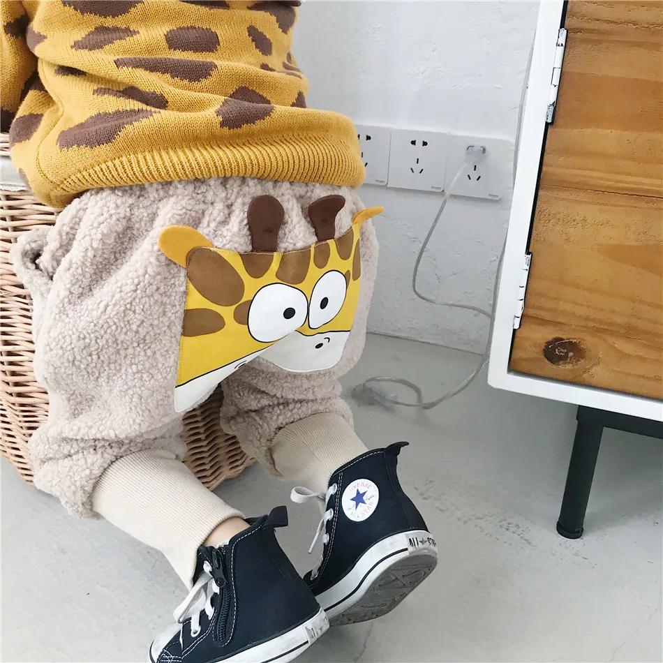 Tonytaobaby/Новая зимняя детская одежда для мальчиков и девочек; три цвета; Плюшевые брюки с рисунком животных; штаны для мальчиков