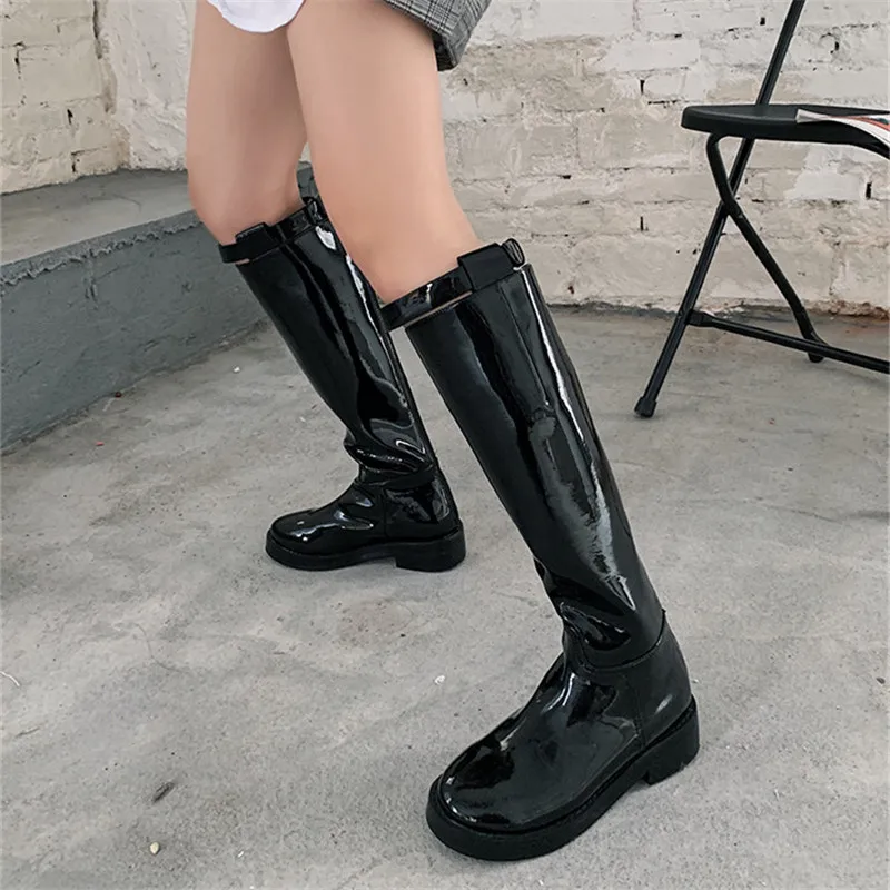 Пикантные женские сапоги до колена с узким ремешком и пряжкой; Bottes; Низкий квадратный каблук; круглый носок; Botas; Классические однотонные черные рыцарские сапоги для женщин;