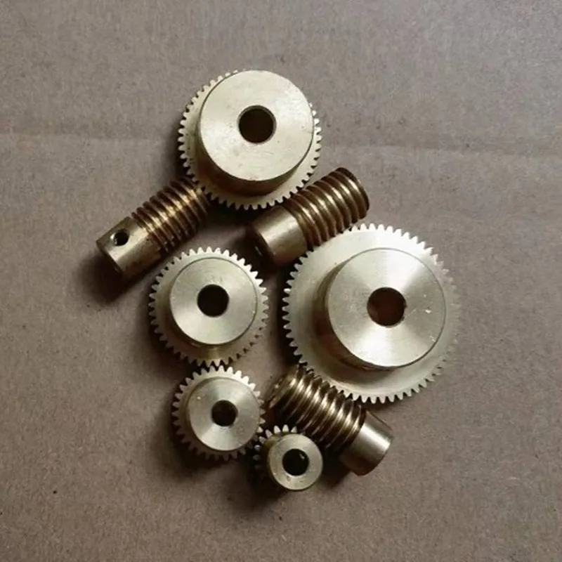 1 set 0.5M Brass worm gear 1:20 1:25 1:30 1:35 1:40 1:50 1:60 1:80 1:100 Electric Motors brass Worm Gear with worm Rod Set