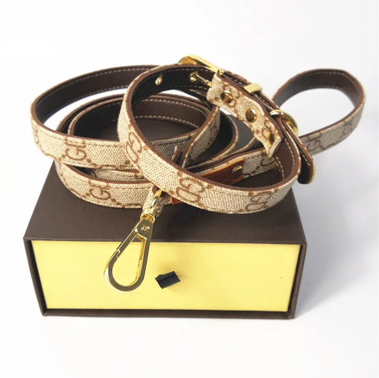

Dog Set Collar Leash Plaid Designer Brown Flower Pendant Pet Collar Quality Gift Box Teacup Poodle Dog Pet Collars Leads