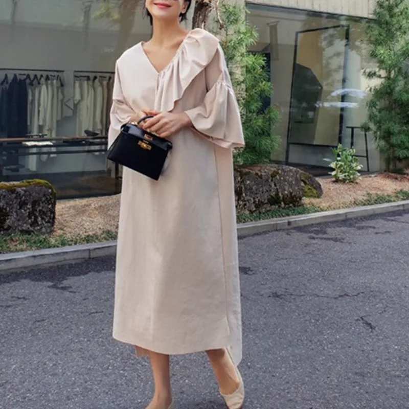 

LANMREM Solid Color Ruffled Trumpet Sleeves Irregular Split Dress Dress Simple Fashion Loose Plus Woman 2019 Autumn New TC1015