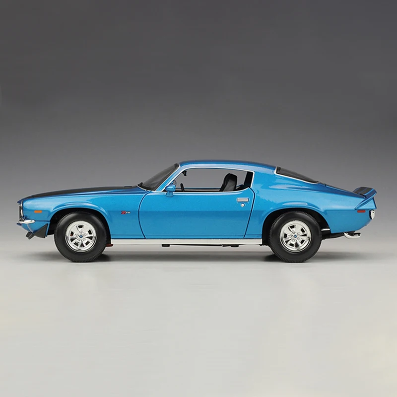 Maisto 1:18 литья под давлением автомобилей 1971 Chevy Camaro Синий Оранжевый литья под давлением модель автомобиля игрушка модель автомобиля Maisto модели детских трусов