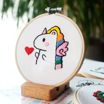 

DIY Embroidery kit with Hoop, Easy Painting for Beginner, Needlework Cross stitch Sewing Art, unicorn pig deer crocodile, Gift