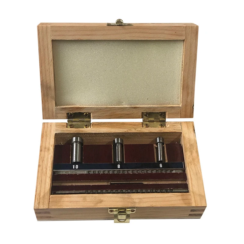 10829351012_785809595