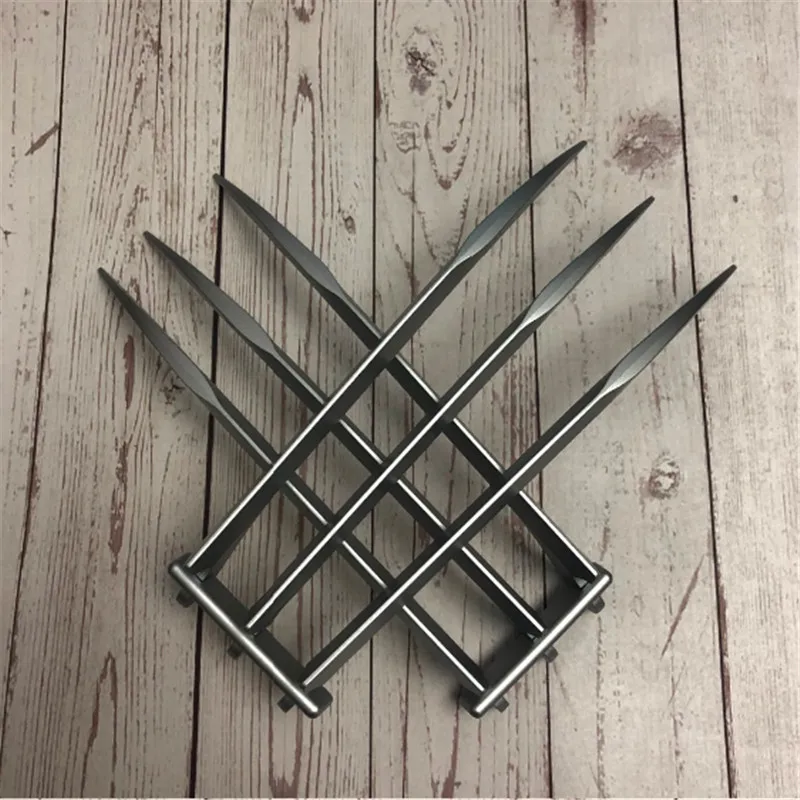 

1: 1 Cosplay Prop Halloween Prop Cosplay Super Hero Cosplay Toy Guns New 2 pcs / pair X-Men Wolverines Logan Blade Claw Paw