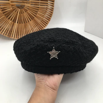 

The new knitting tweed cap hat beret painter female black joker fashion web celebrity same style restoring ancient ways of Engla