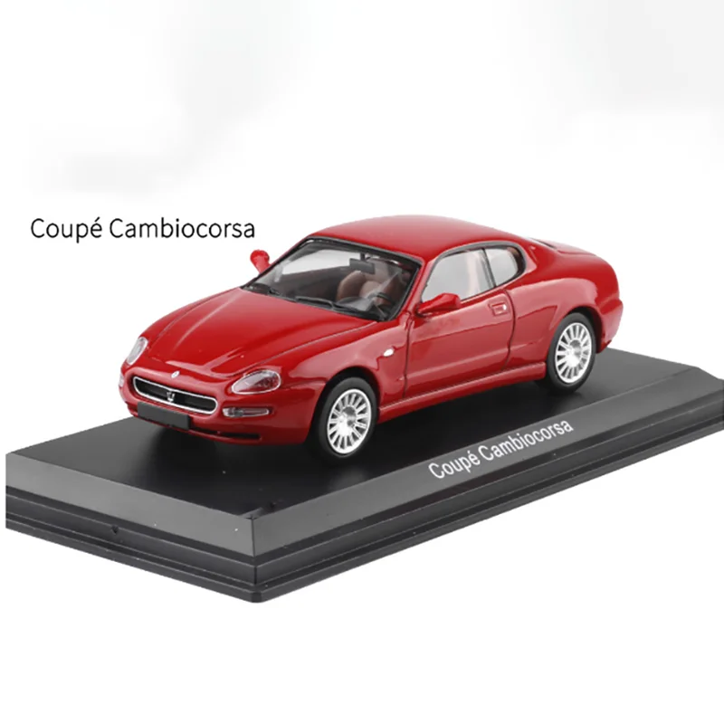 Классическая модель автомобиля в масштабе 1:43 из металлического сплава MASERATIs coupe