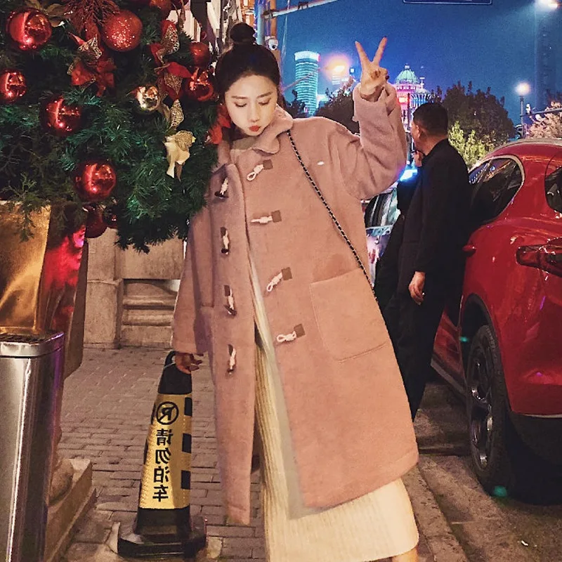 

Photo Shoot Main Push CHIC Sweet Pink Mid-length Loose-Fit Fold-down Collar Lambs Wool Toggle Cotton Coat Women's Winter