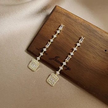 

Korean version of exquisite retro simple tassel earrings femininity rectangular earrings high sense earrings women's earrings