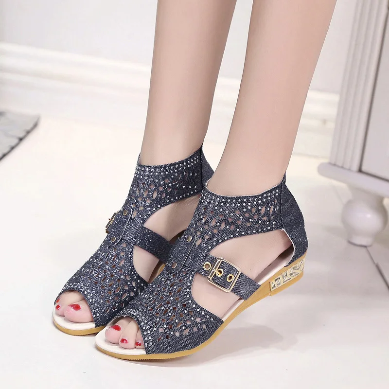 Римские Женские Сандалии Peep Toe Клинья Дамы Кристалл Zip Выдалбливают Обувь женская