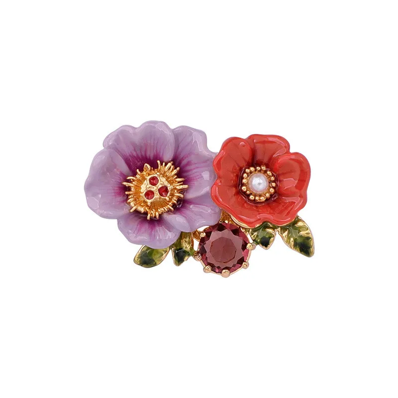 

Sweet purple enamel two-tone flower brooch personalized gold-plated diamond pearl brooch female