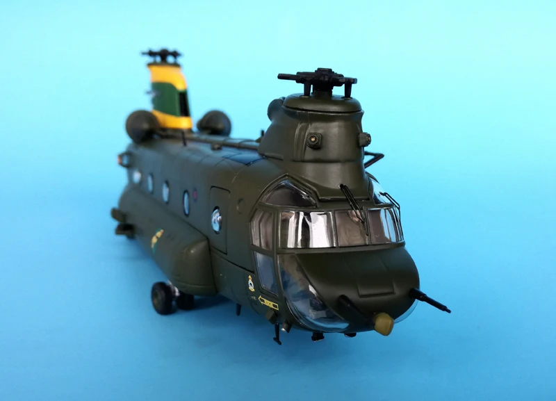 Прекрасный 1/72 Британский CH-47 HC. 4 тяжелый вертолет модель aa34214 сплав Коллекционная модель