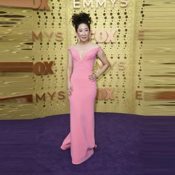 

Light Pink Formal Evening Dresses Off The Shoulder V-neck Mermaid Prom Gowns 2019 Emmy tute eleganti donna cerimonia