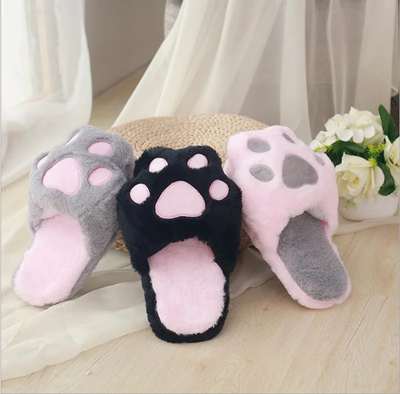 

Cute Dummy Cartoon Home Cotton Slippers New Furry and Strange Fabric Claw Slippers