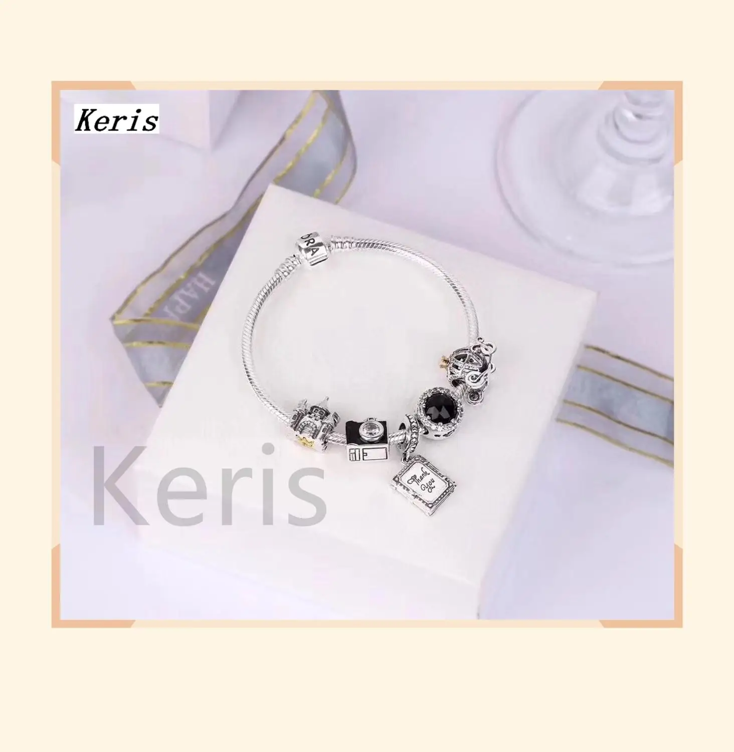 

High Quality 1:1 100%925 Pure Silver New Castle Camera Design Bracelet For Free Free Gifts