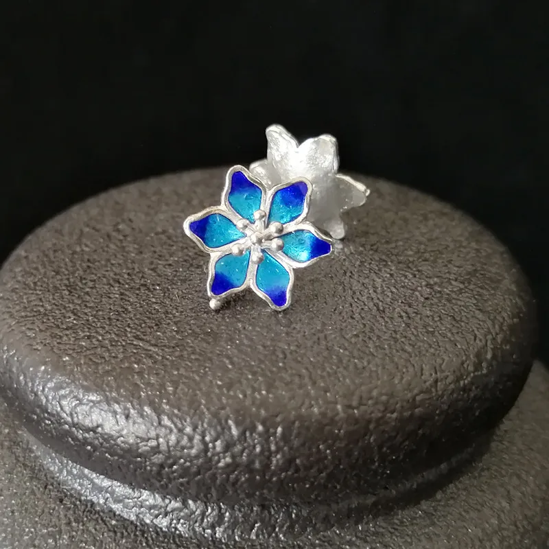 Серьги-гвоздики из стерлингового серебра 999 пробы с синим цветком для женщин, маленькие серьги-гвоздики ручной работы, роскошные ювелирные изделия из перегородчатой эмали в этническом стиле