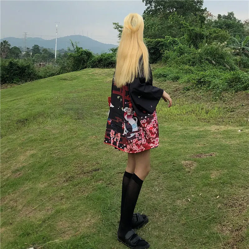Anime Printing Japanese Kimomo Traditional New Thin Loose Cardigan Kimono Women Plus Size Causl Coat Top Sunscreen Clothes