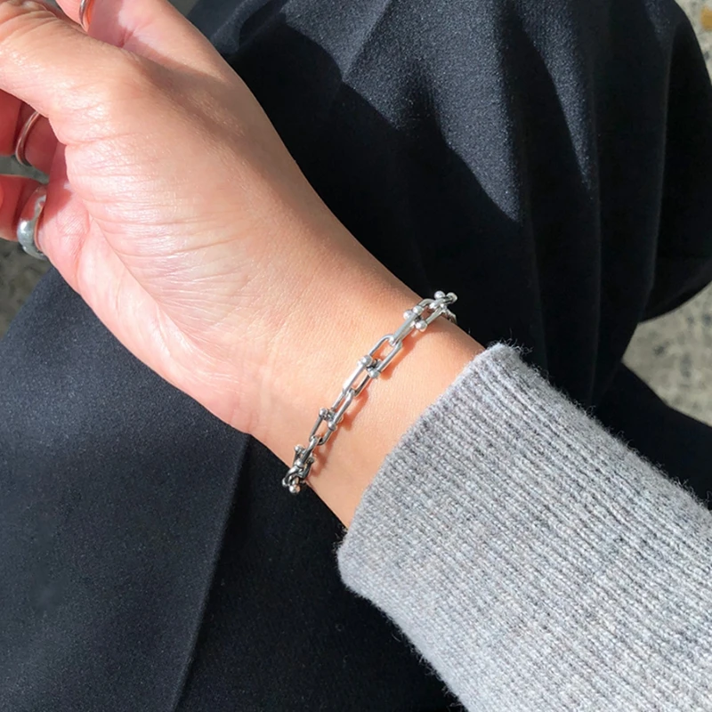 Silvology 925 Sterling Silver U Shape 