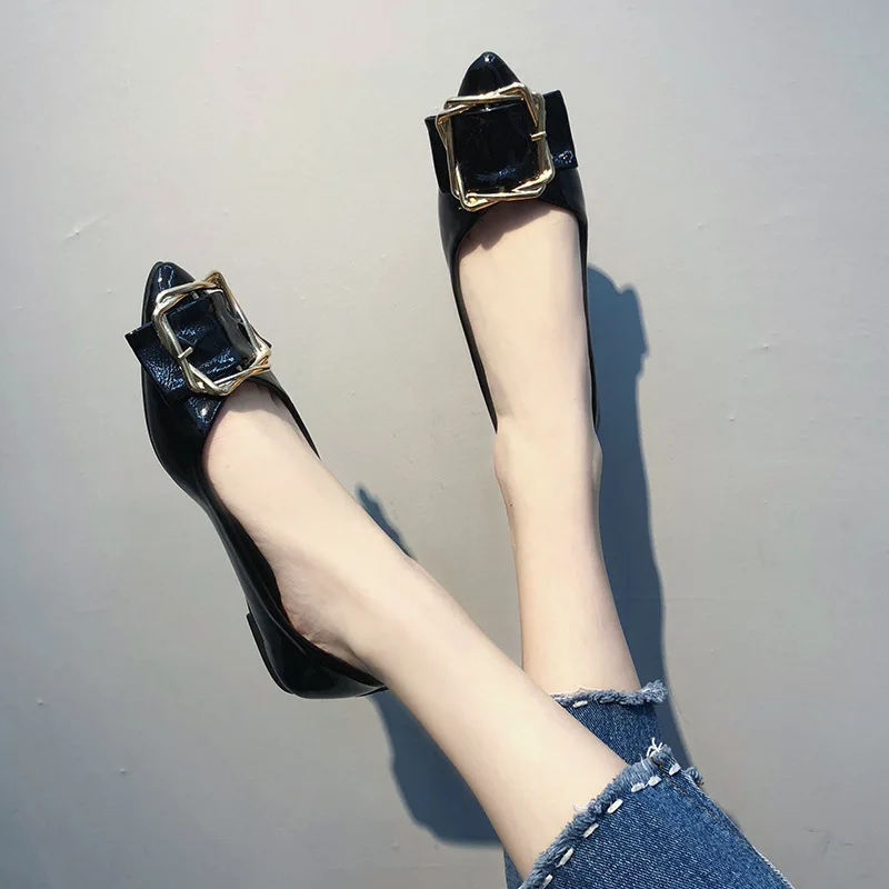 

Flat Keel Thin Shoes Women's 2019 Spring New Style Korean-style Versatile Pointed Shoes Fairy Ventilation Network Red Side Scoop