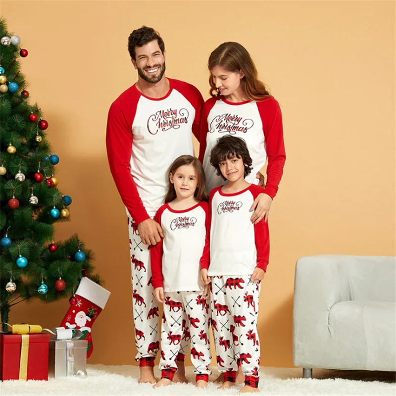 

Soft Family Matching Christmas Pajamas Clothes Set Xmas Adult Kids Casual Nightwear Pjs Cartoon Print Sleepwear Nightwear Outfit