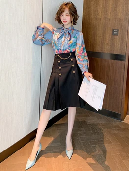

Printed lace beaded bow tie stand collar shirt + double breasted half skirt suit women 2020 early autumn new