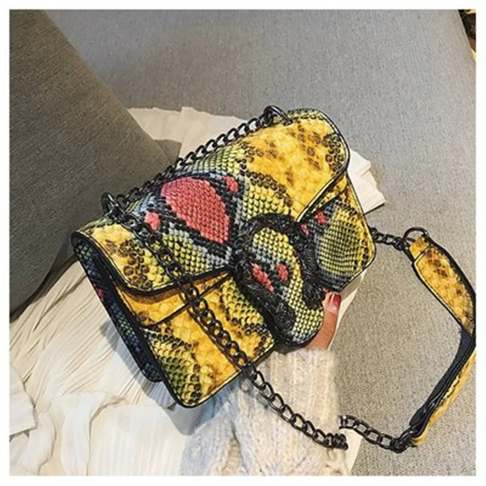 2020 змеиная кожа Европейская и американская цепь маленькая квадратная сумка на новой Ins ветрозащитной