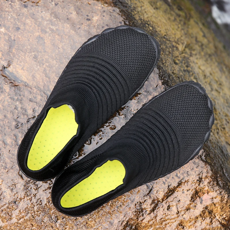 Черные быстросохнущие туфли для плавания женская обувь с пятью пальцами летняя Нескользящая водонепроницаемая обувь пляжная обувь для плавания и серфинга Большие размеры