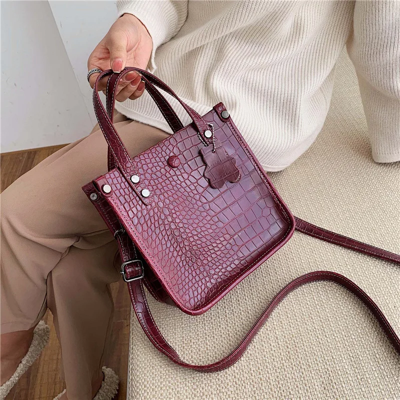 

Textured Winter Bag Women's Shoulder Broadband Large-Volume INS Retro Simple Versitile Fashion One-Shoulder Handbag WOMEN'S Bag